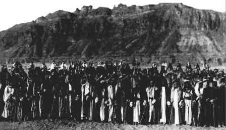 شيوخ قبائل شمال الحجاز يجتمعون بمناسبة افتتاح سكة حديد الحجاز (1908م)